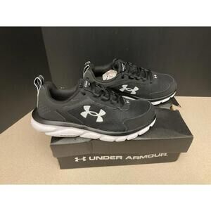 New! Womens Under Armour Charged Assert 9 Running Shoes. Size 6D Wide. Nice!!!